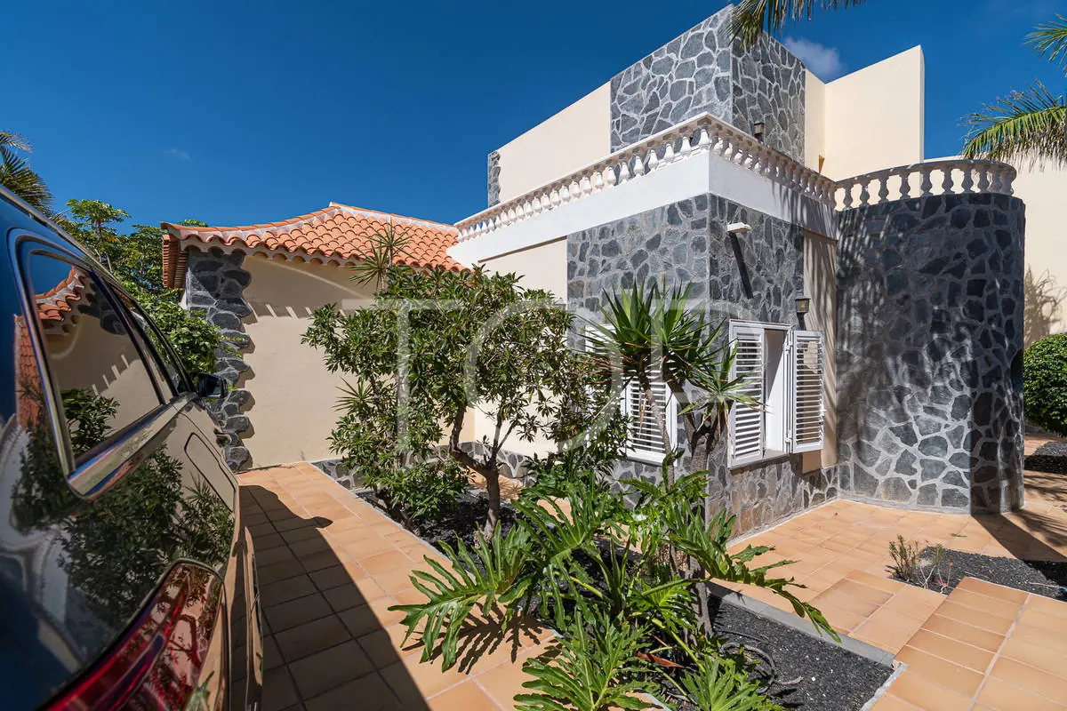 Villa-Immobilien-Übersicht-Roque-del-Conde-Teneriffa-4