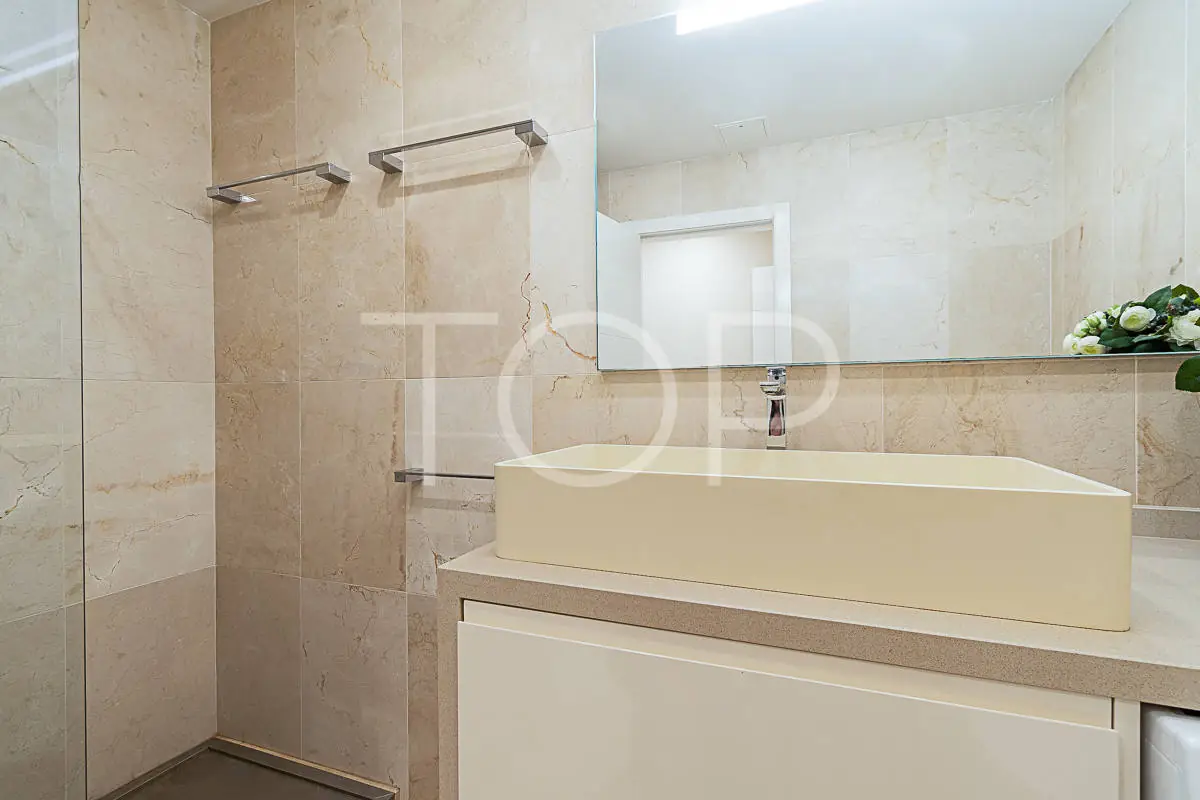 Apartament-La-Caleta-Bathroom1-Tenerife-2