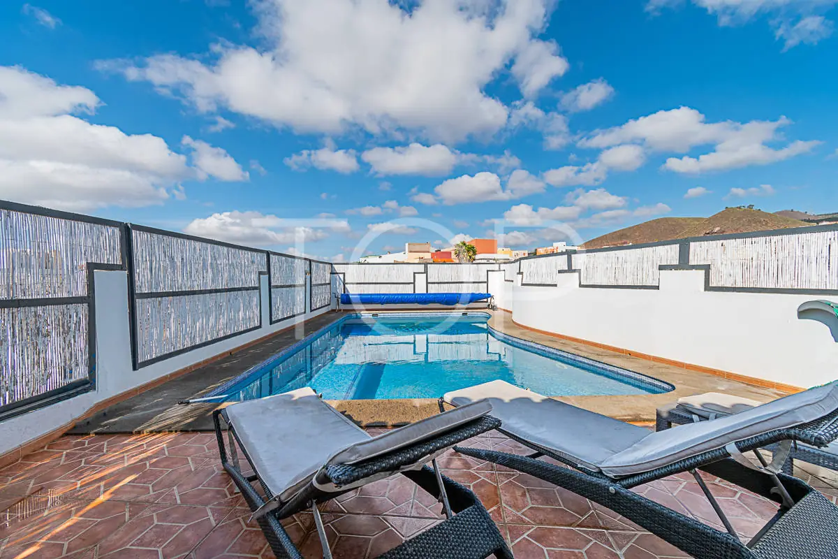 House-Granadilla-Swimmingpool-Tenerife-1