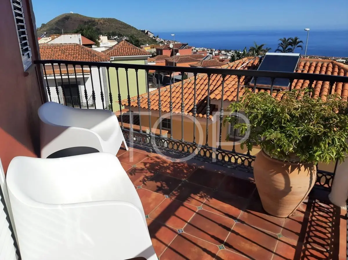 Einfamilienhaus-Balkon-Los-Realejos-Teneriffa