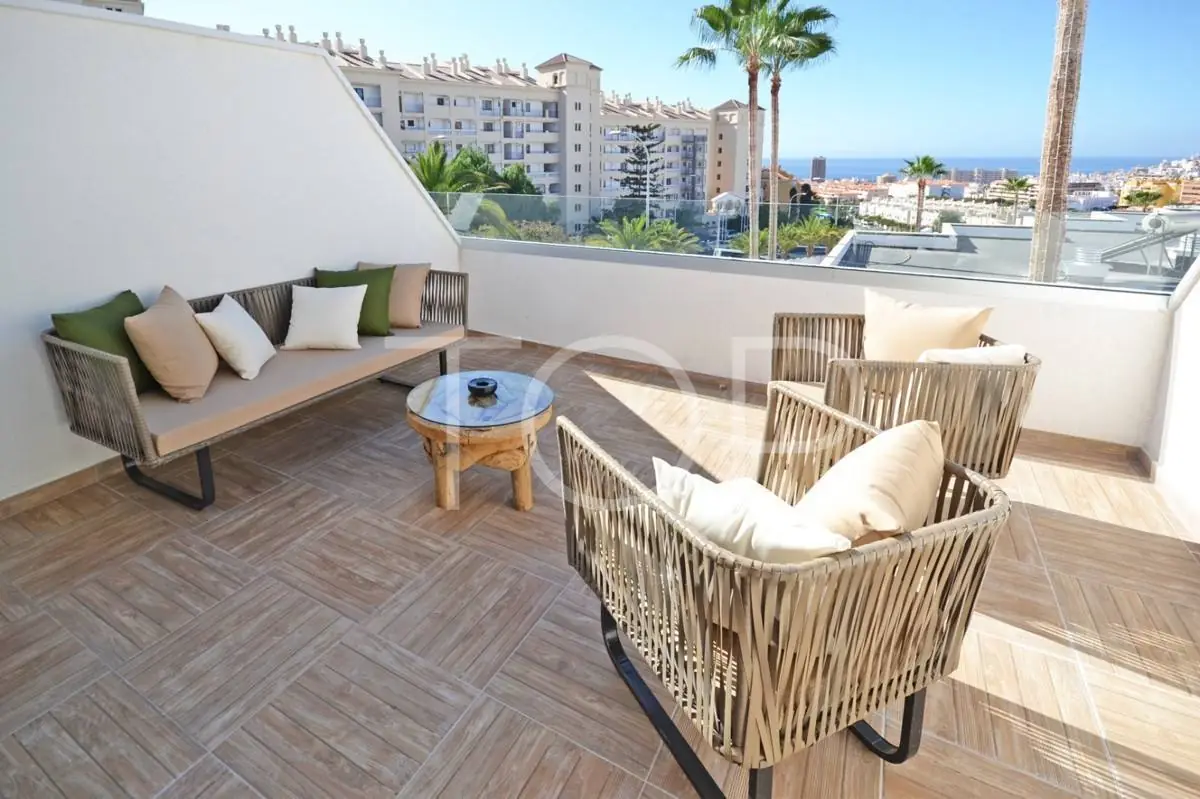 Apartment-Ohasis-Boutique-Suites-Terrace-Los-Cristianos-Tenerife-1