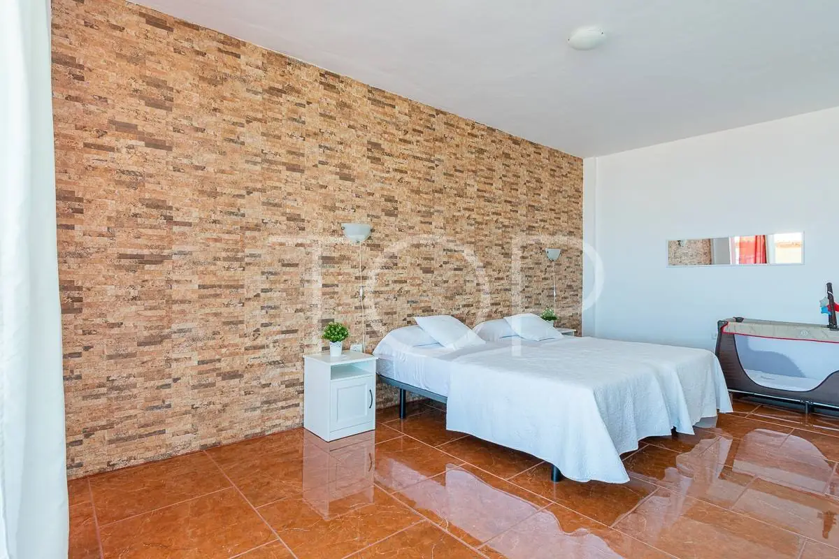 Villa-Property-Bedroom-Playa-Paraiso-Tenerife-1