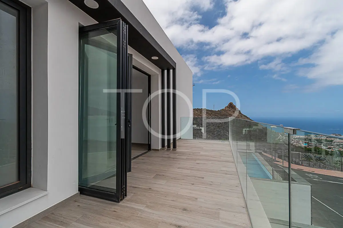 Villa-Roque-del-Conde-Balcony1-Tenerife