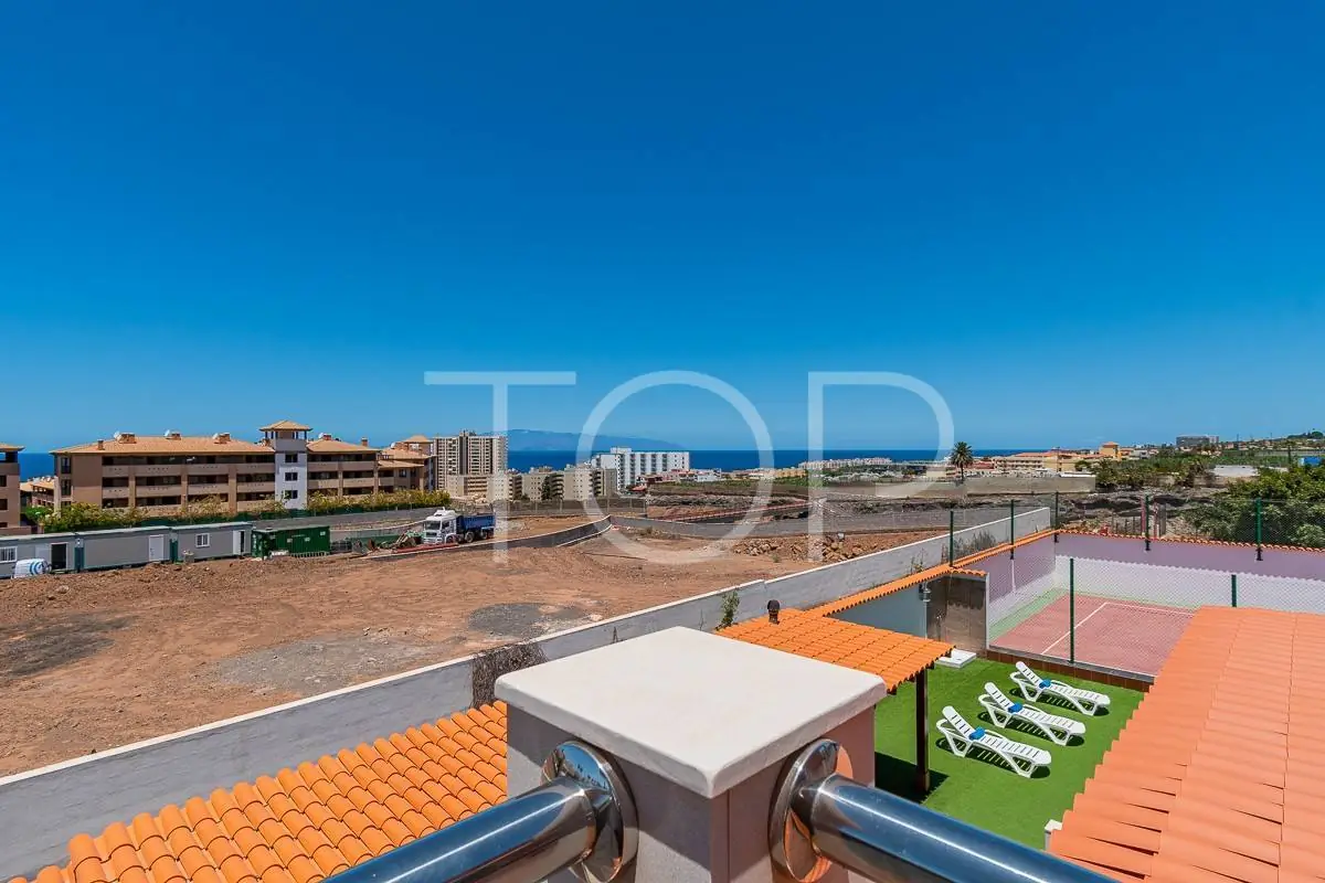 Villa-Property-Overview-Playa-Paraiso-Tenerife-2