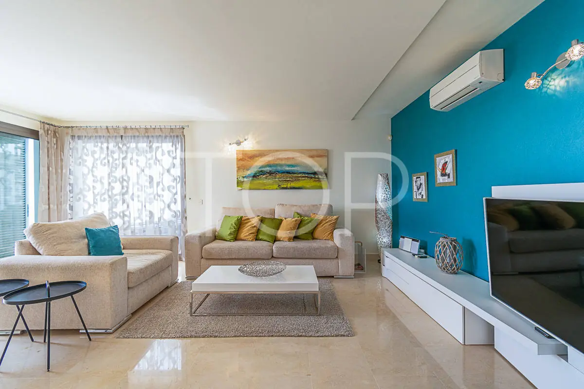 Apartament-La-Caleta-Livingroom-Tenerife-1