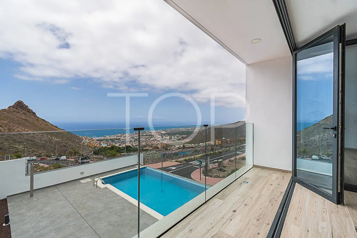 Villa-Roque-del-Conde-Balcony3-Tenerife