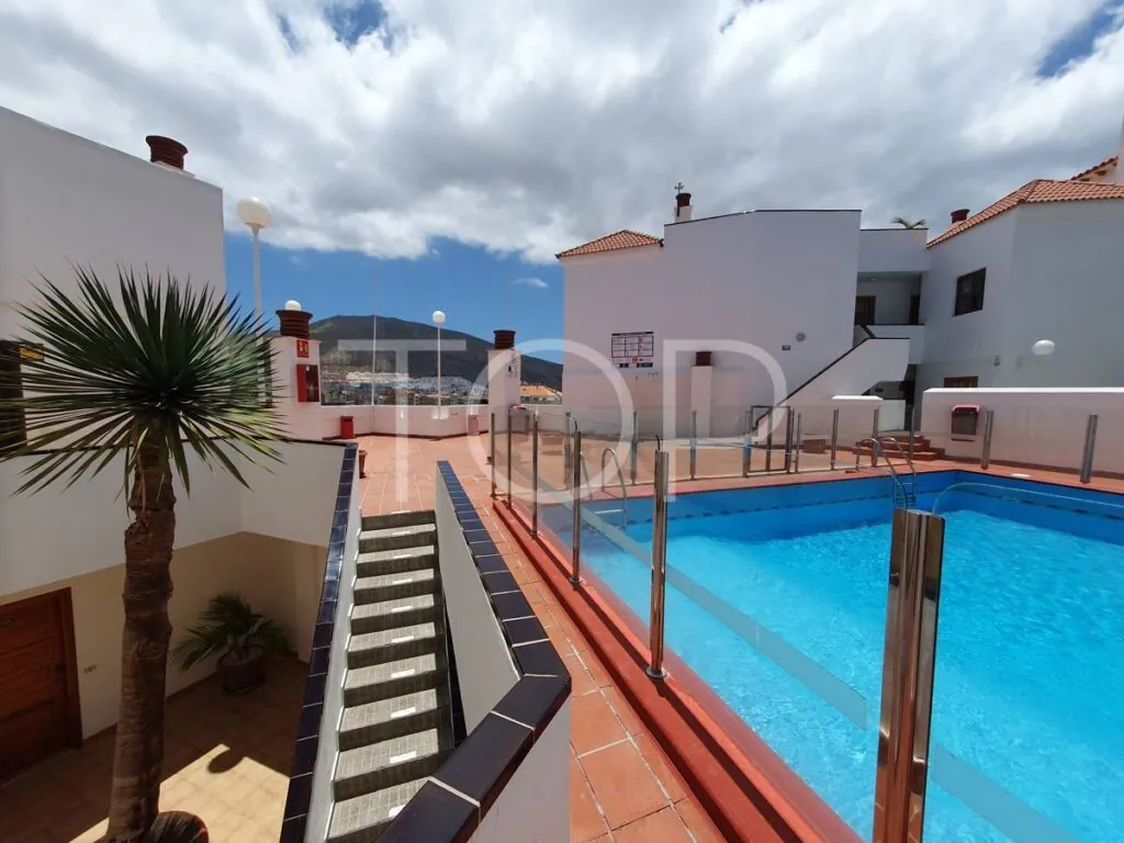 Apartment-Colina2-Piscina-Los-Cristianos-Tenerife-1