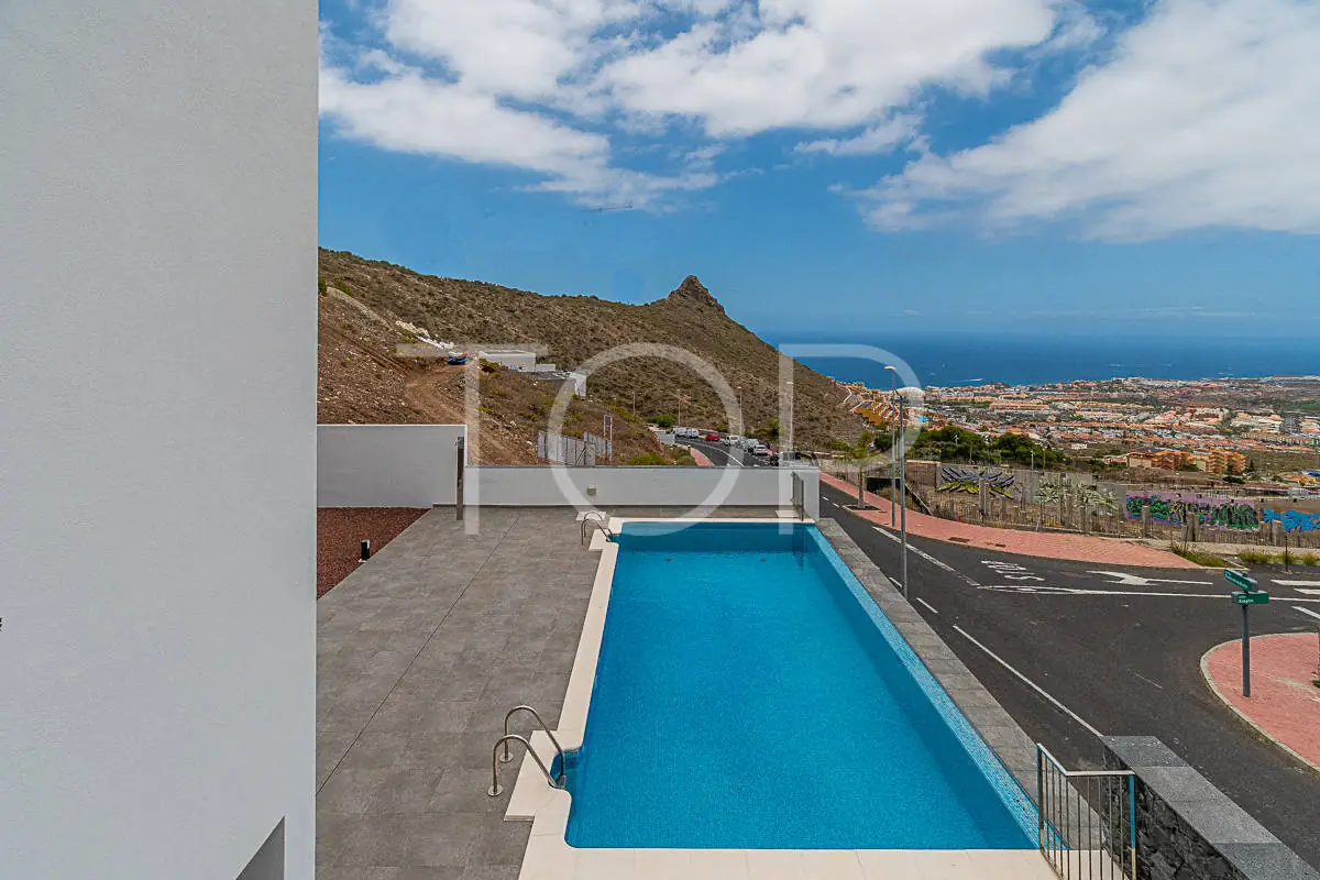 Villa-Roque-del-Conde-Views-Tenerife-1