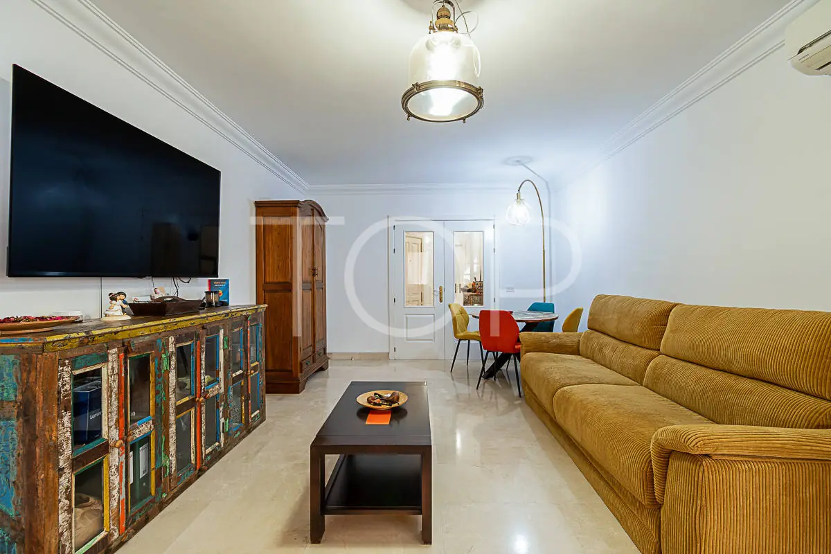 Apartment-El-Duque-Livingroom-Tenerife-2