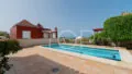 Villa-El-Duque-Swimmingpool-Tenerife-1