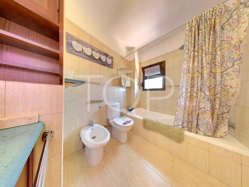 Adeje-Townhouse-Bathroom-Tenerife