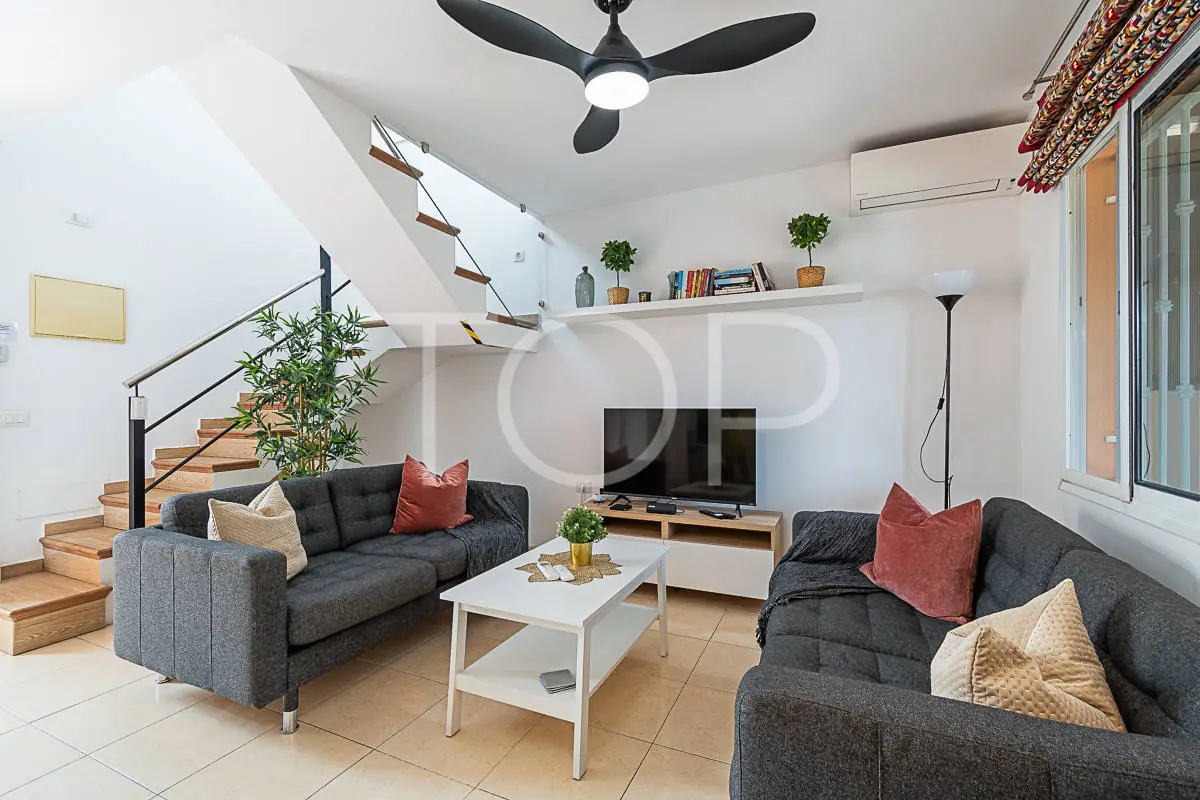 Townhouse-El-Pam-Mar-Livingroom-Tenerife-3