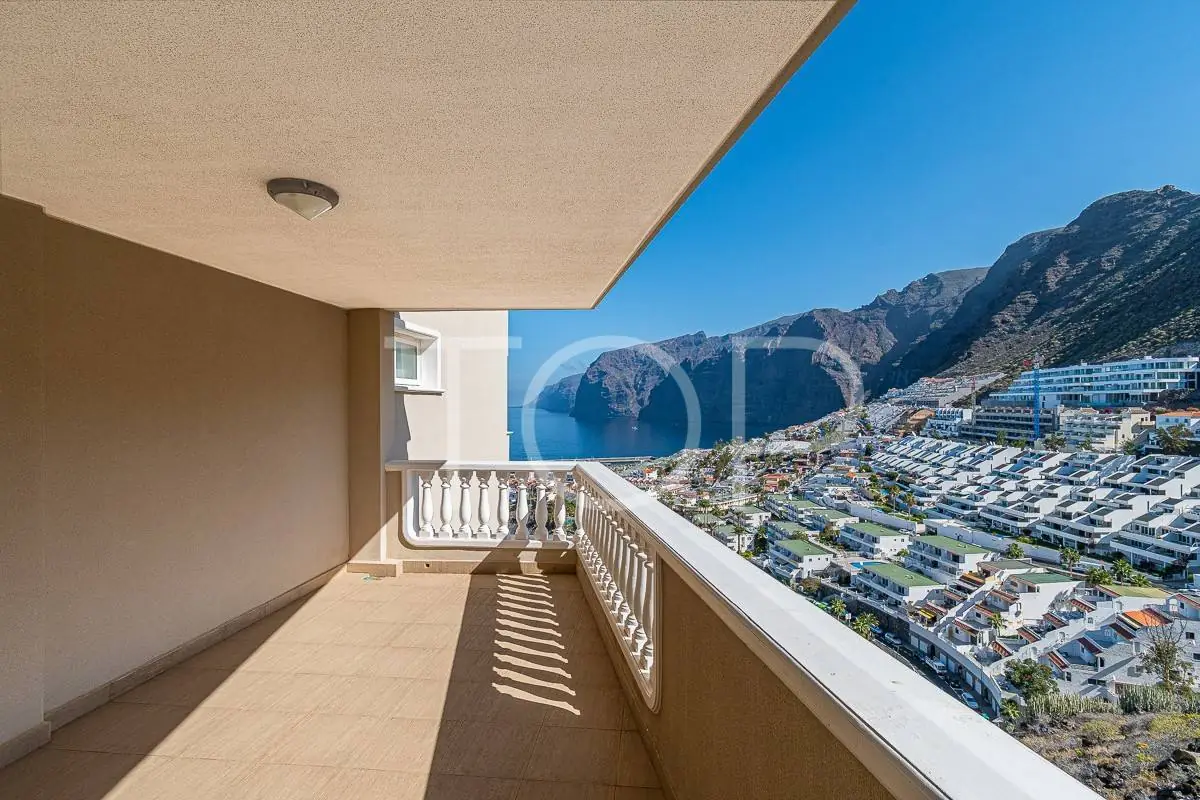 Apartment-Gigansol-Del-Mar-Terrasse-Los-Gigantes-Teneriffa-2