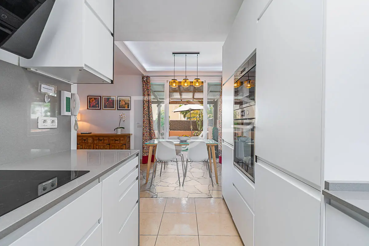 Townhouse-El-Pam-Mar-Kitchen-Tenerife-3