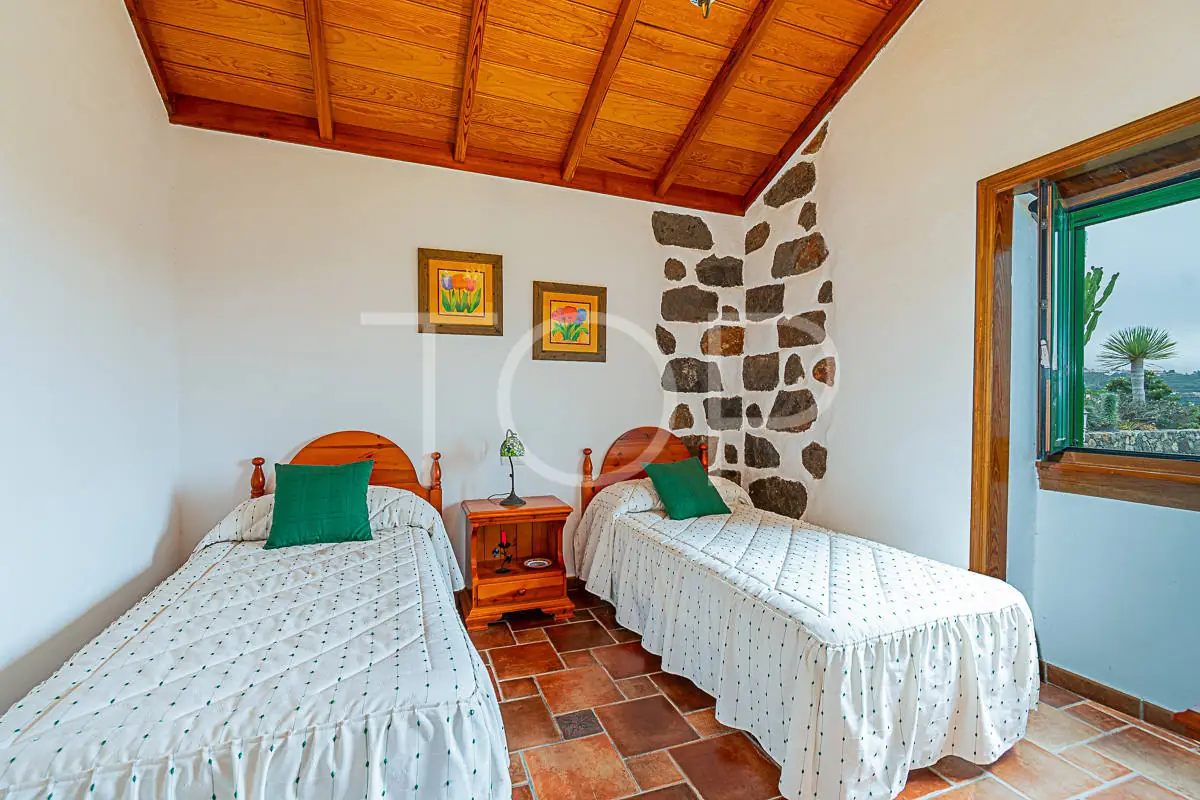 Landhaus-Tijoco-Schlafzimmer1-Teneriffa-2