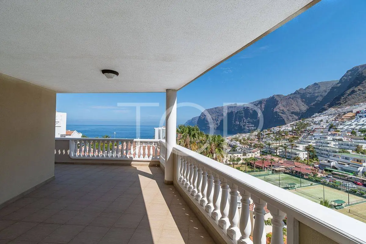 Apartment-Gigansol-Del-Mar-Terrasse-Los-Gigantes-Teneriffa-1