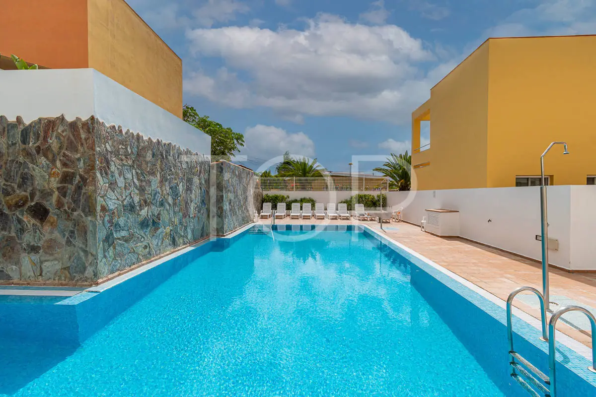 Townhouse-El-Pam-Mar-Pool-Tenerife-1