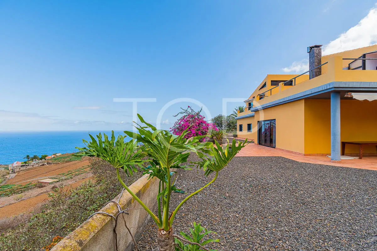 Villa-San-Juan-de-la-Rambla1-Fassade-Teneriffa-2