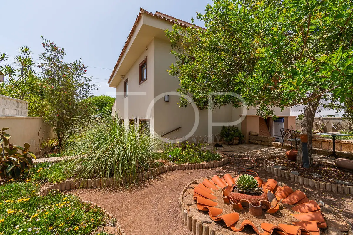 Haus-Costa-del-Silencio-Fassade-Teneriffa-5