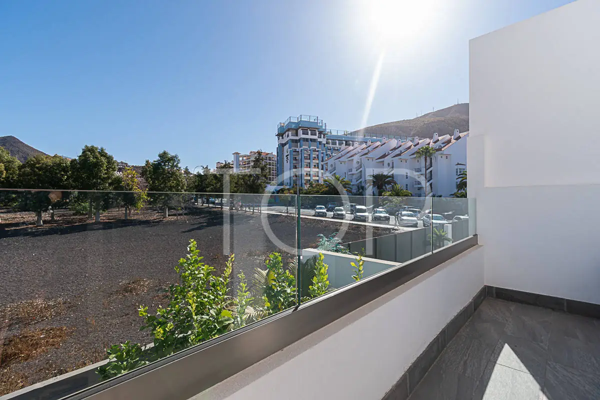 Villa-Los-Cristianos-Balkon2-Teneriffa-1