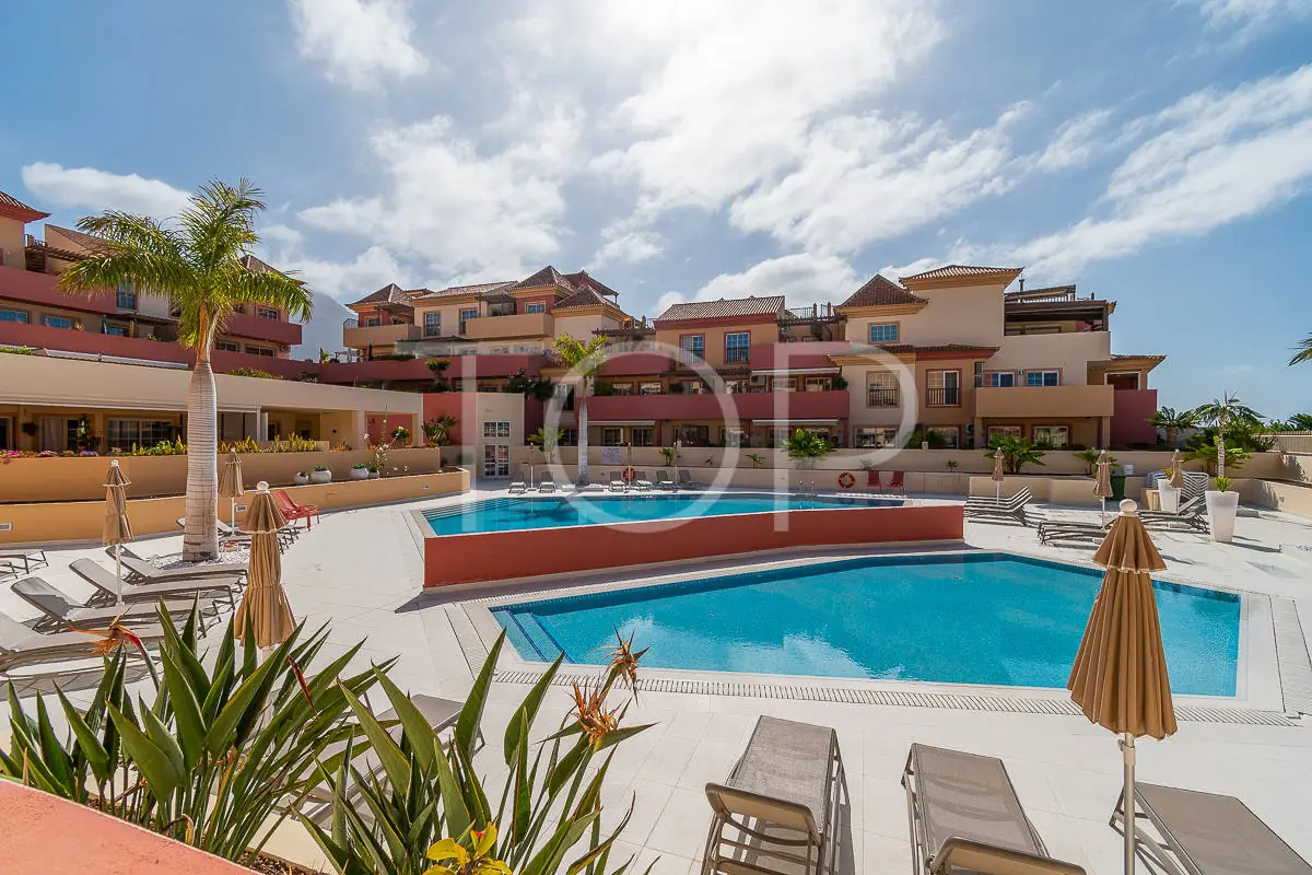 Apartment-El-Duque-Swimmingpool-Tenerife-3