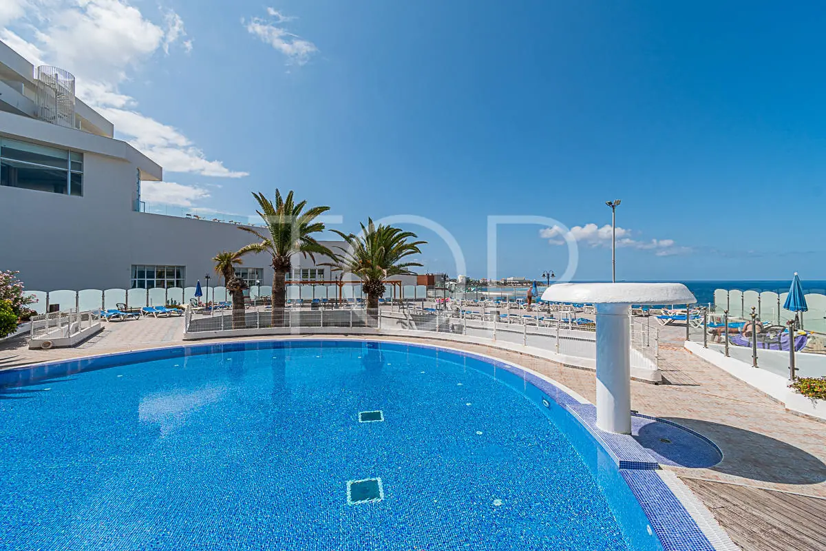 Penthouse-San-Eugenio34-Swimmingpool-Tenerife-4