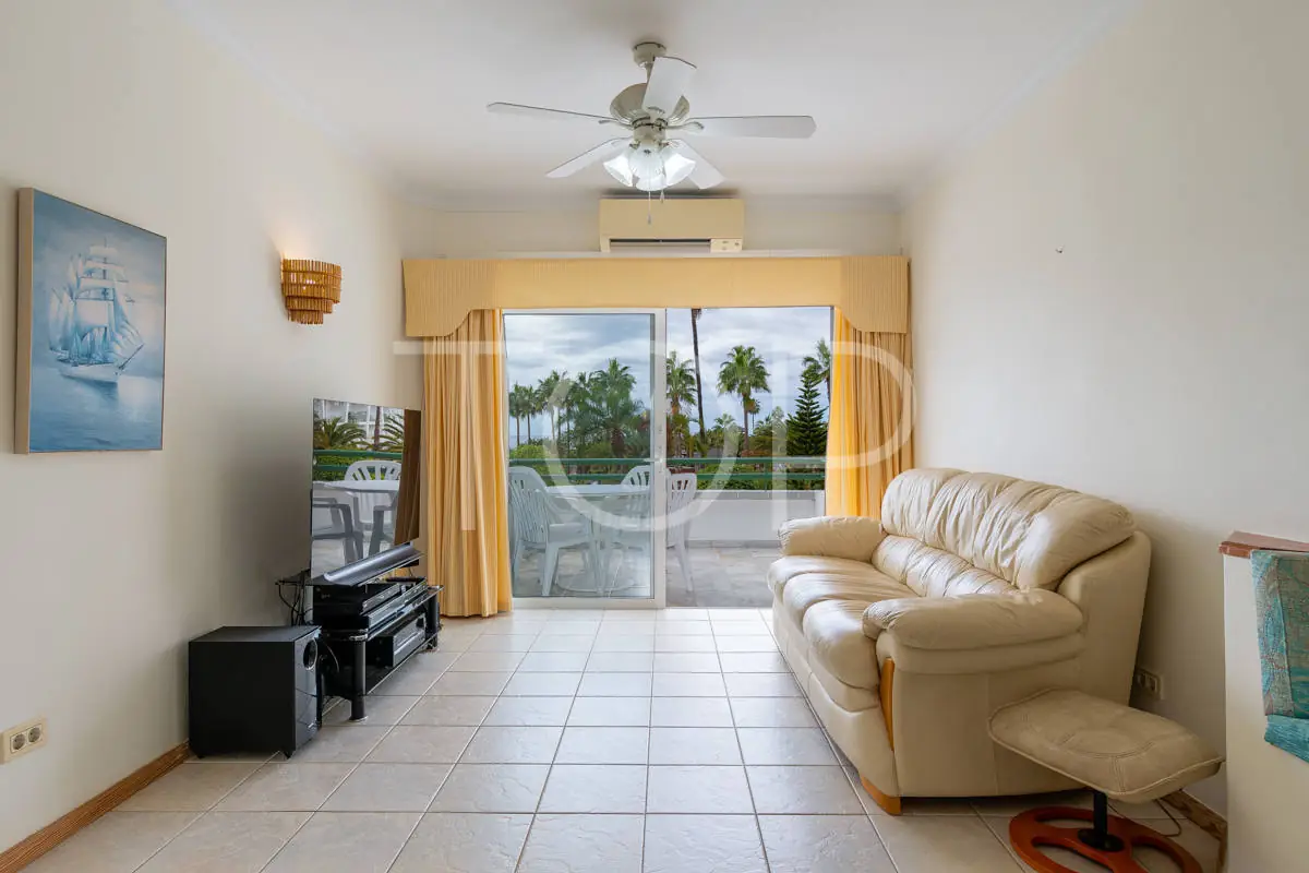 Apartment-La-Caleta-Livingroom-Tenerife-3