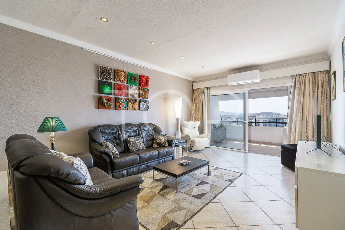 Penthouse-San-Eugenio5-Livingroom-Tenerife-1