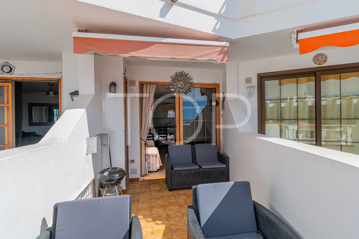 Apartment-Los-Cristianos-Terrace-Tenerife-2